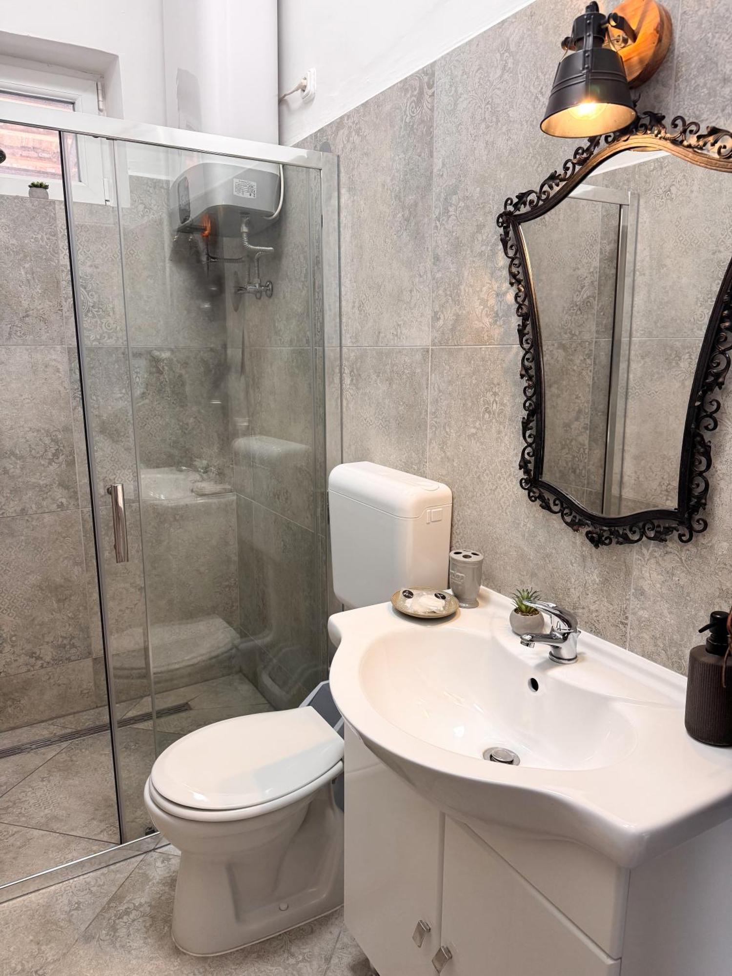 Halháza Erdészlak Apartman Sirok Exterior foto